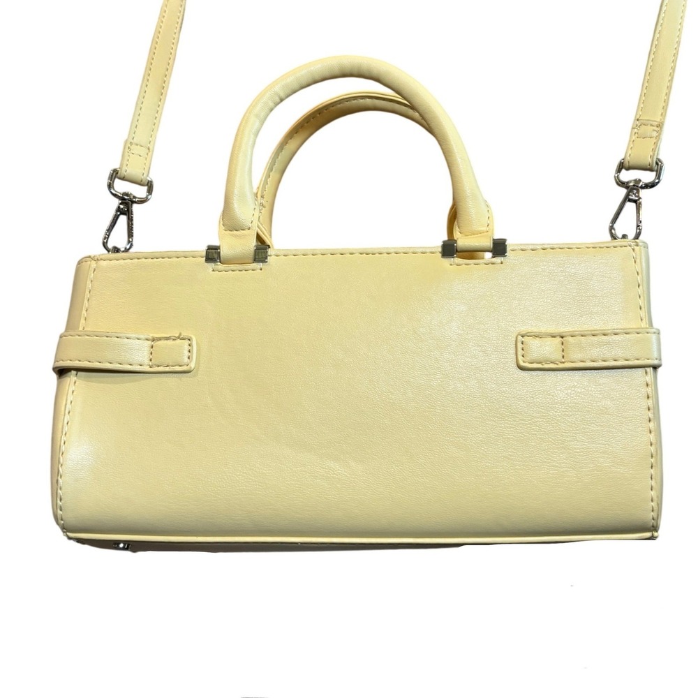 Steve Madden Pale Yellow Faux Leather Satchel Crossbody Handbag Silver SM Logo - Picture 2 of 14